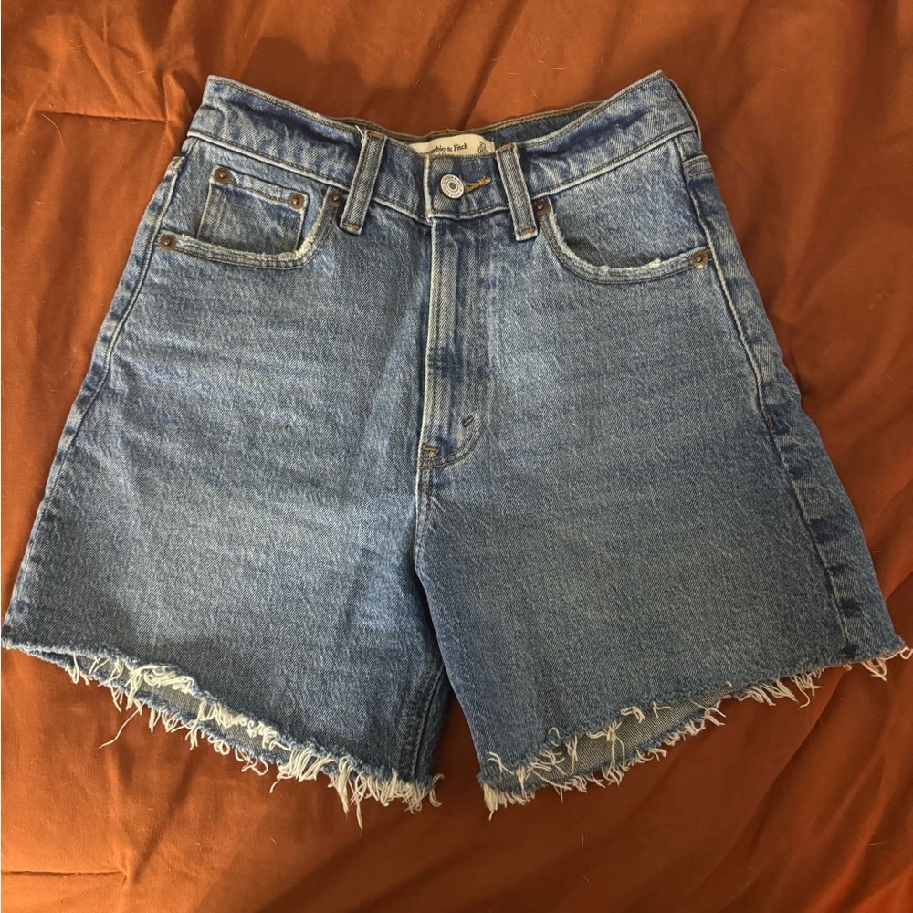 abercrombie dad short, high rise